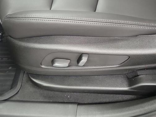 2025 Cadillac XT6 Luxury AWD