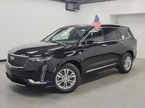 2025 Cadillac XT6 Luxury AWD