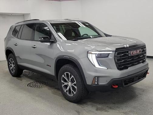 2025 GMC Acadia AWD AT4