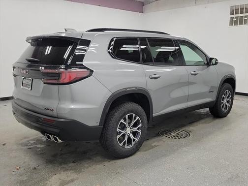 2025 GMC Acadia AWD AT4