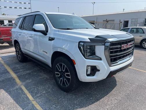 2022 GMC Yukon 4WD AT4