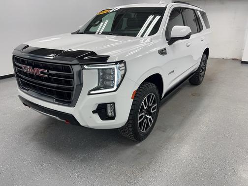 2022 GMC Yukon 4WD AT4