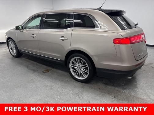 2018 Lincoln MKT Reserve