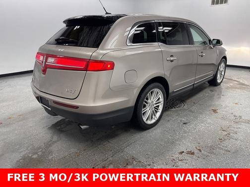 2018 Lincoln MKT Reserve