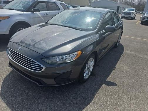 2019 Ford Fusion Hybrid SE