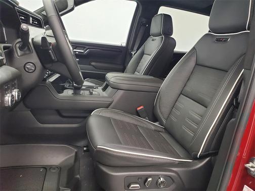 2025 GMC Sierra 1500 AT4X