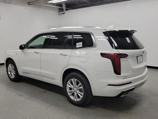 2025 Cadillac XT6 Luxury AWD