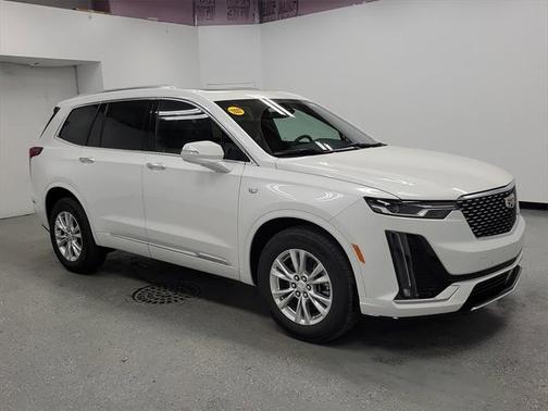 2025 Cadillac XT6 Luxury AWD