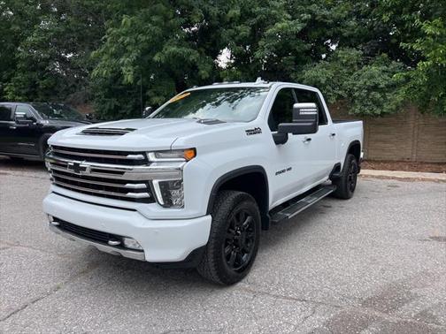 2022 Chevrolet Silverado 2500 High Country