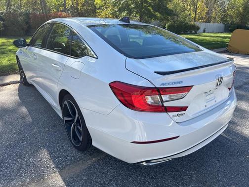 2022 Honda Accord Hybrid Base