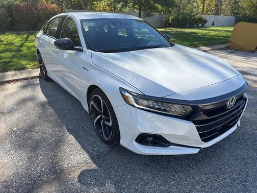 2022 Honda Accord Hybrid Base