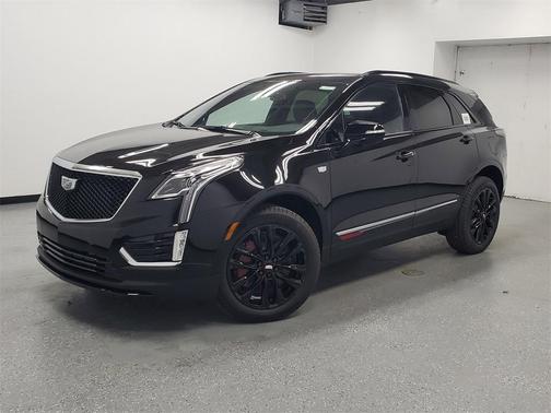 2025 Cadillac XT5 Sport