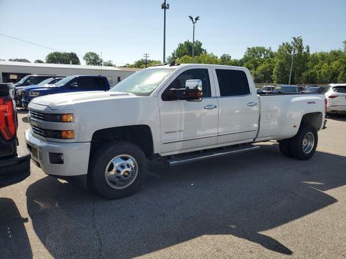 Summit White 2015 Chevrolet Silverado 3500 LTZ
