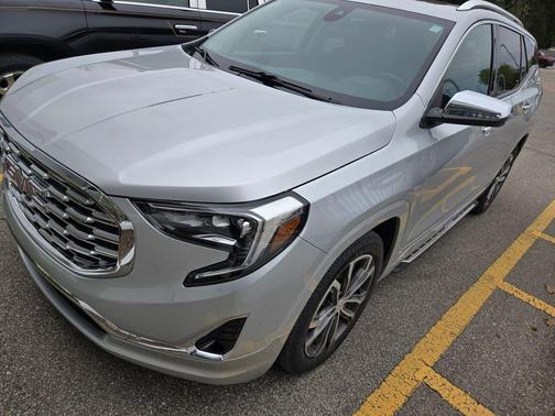 Quicksilver Metallic 2019 GMC Terrain Denali