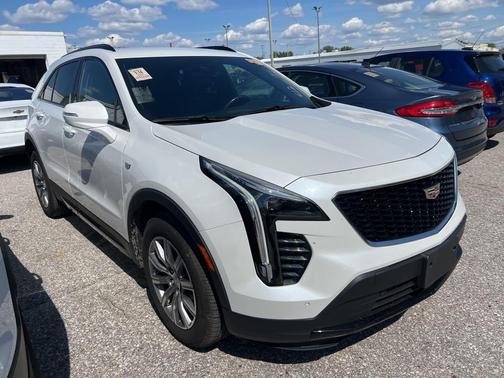 2023 Cadillac XT4 Sport