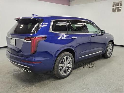 2025 Cadillac XT6 Premium Luxury AWD