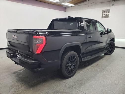 Onyx Black 2026 GMC Sierra EV Standard Range Elevation