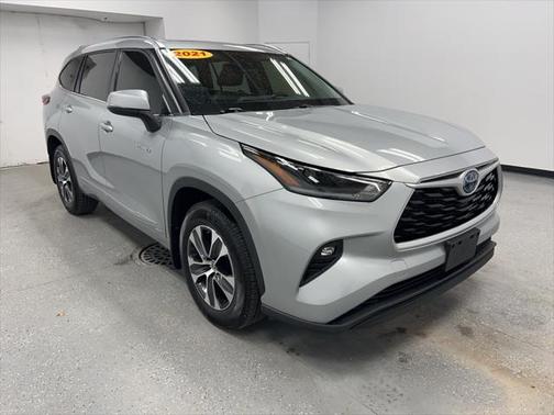 2021 Toyota Highlander Hybrid XLE