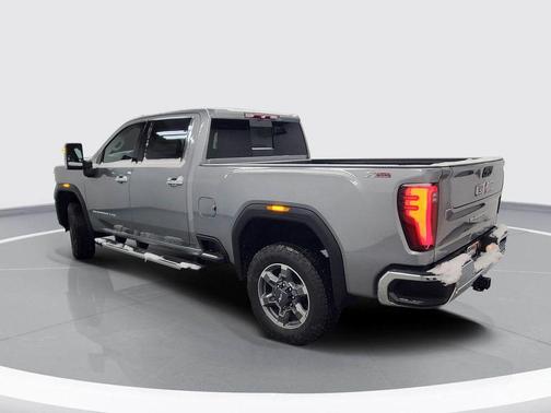 2026 GMC Sierra 2500 SLT