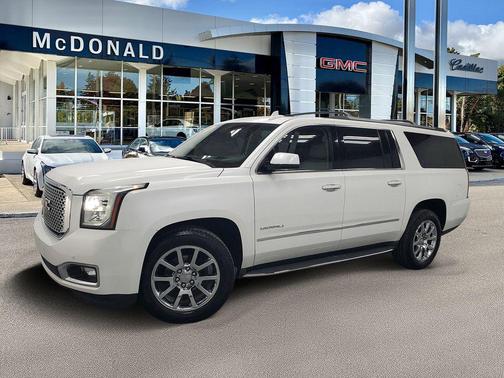White Frost Tricoat 2016 GMC Yukon XL Denali