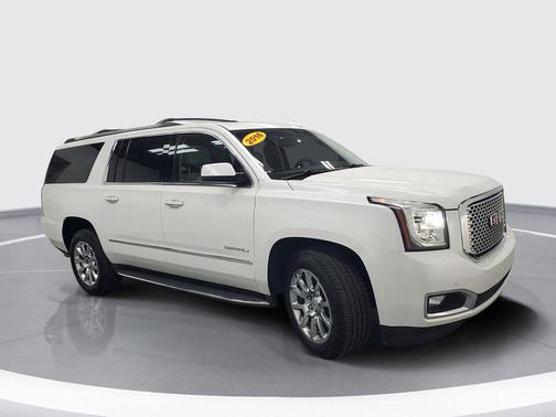 White Frost Tricoat 2016 GMC Yukon XL Denali