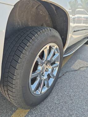 White Frost Tricoat 2016 GMC Yukon XL Denali