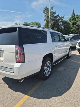 White Frost Tricoat 2016 GMC Yukon XL Denali