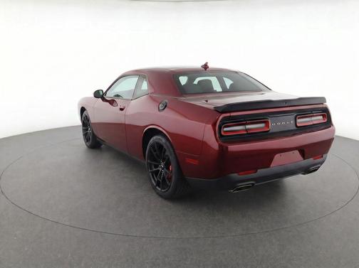 Octane Red Pearlcoat 2023 Dodge Challenger R/T Scat Pack