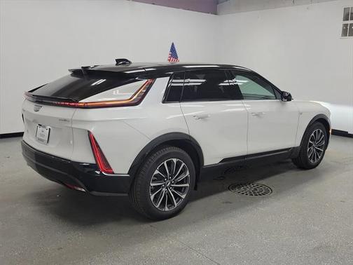 2025 Cadillac LYRIQ Sport w/1SF