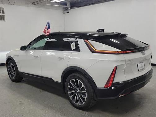 2025 Cadillac LYRIQ Sport w/1SF