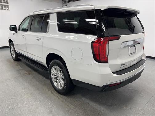 2021 GMC Yukon XL SLT