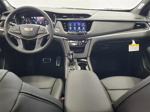 2026 Cadillac XT5 Sport