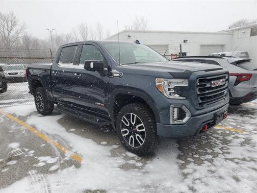 2021 GMC Sierra 1500 AT4