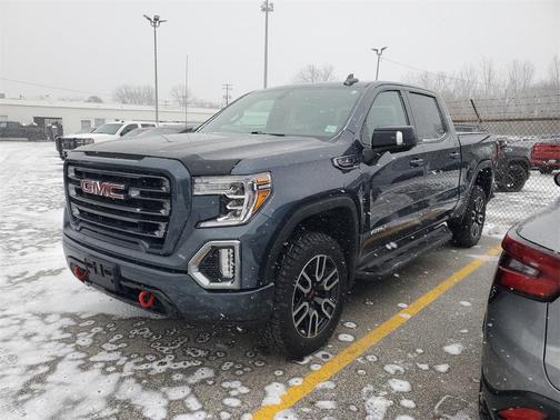 2021 GMC Sierra 1500 AT4