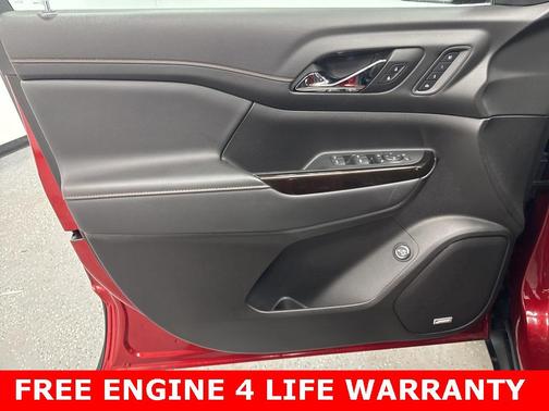 2023 GMC Acadia AWD AT4