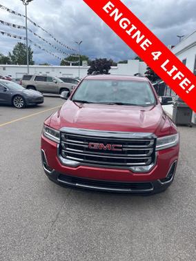 2023 GMC Acadia AWD AT4