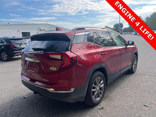 2023 GMC Terrain SLT