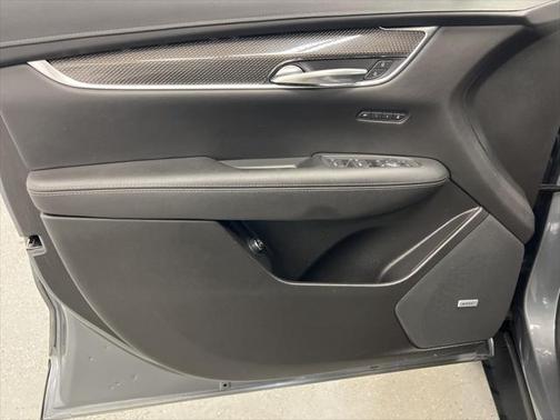2021 Cadillac XT5 Sport