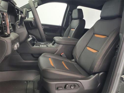 2025 GMC Sierra 2500 AT4