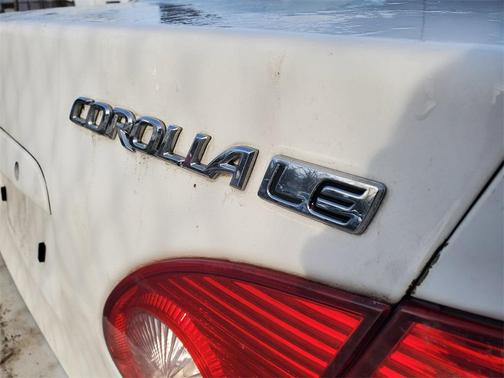 2003 Toyota Corolla LE