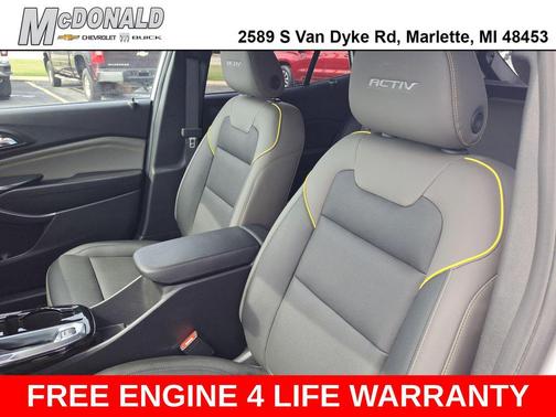 Summit White 2024 Chevrolet Trax FWD ACTIV