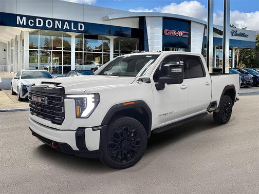 2025 GMC Sierra 2500 AT4