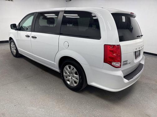 White Knuckle Clearcoat 2020 Dodge Grand Caravan SE