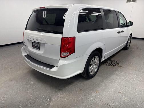 White Knuckle Clearcoat 2020 Dodge Grand Caravan SE