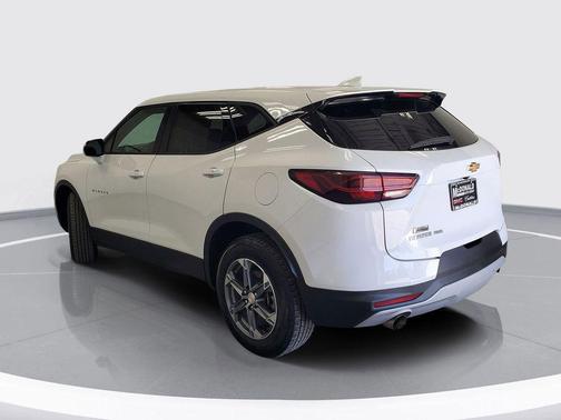 Summit White 2025 Chevrolet Blazer 2LT