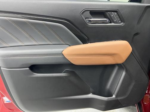 2024 GMC Canyon Base