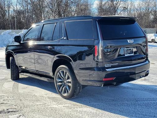 2022 Cadillac Escalade Sport