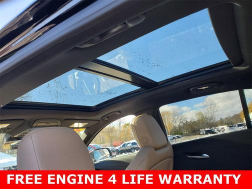 2024 Cadillac XT4 Luxury