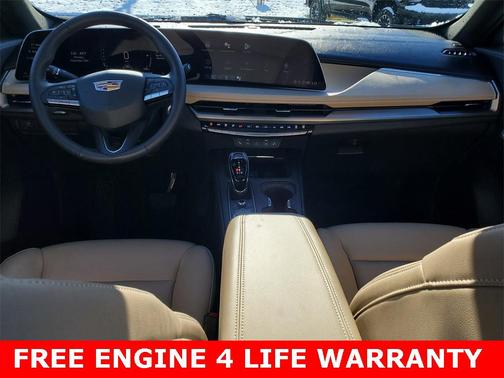 2024 Cadillac XT4 Luxury