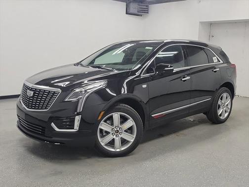 2025 Cadillac XT5 Luxury